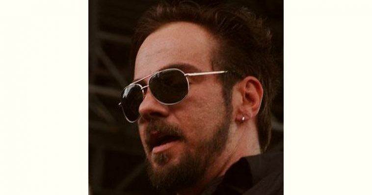 Adam Gontier Age and Birthday
