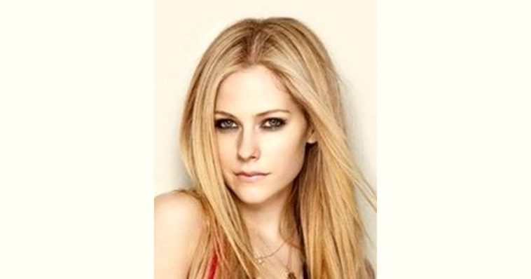 Avril Lavigne Age and Birthday
