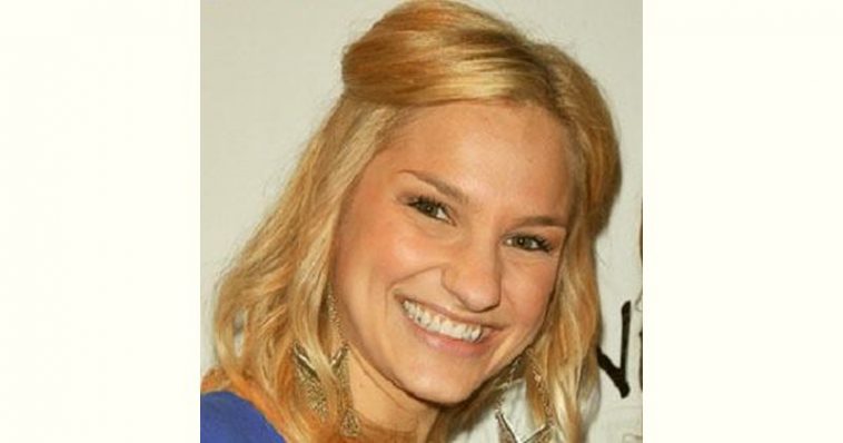 Chelsea Briggs Age and Birthday