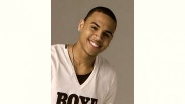 Chris Brown Age and Birthday