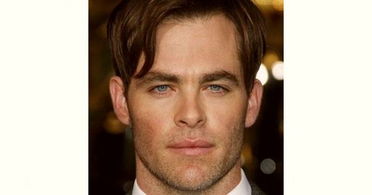 Chris Pine Age And Birthday BirthdayAge.com