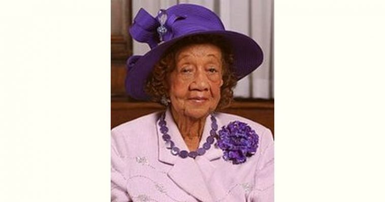 Dorothy Height Age and Birthday