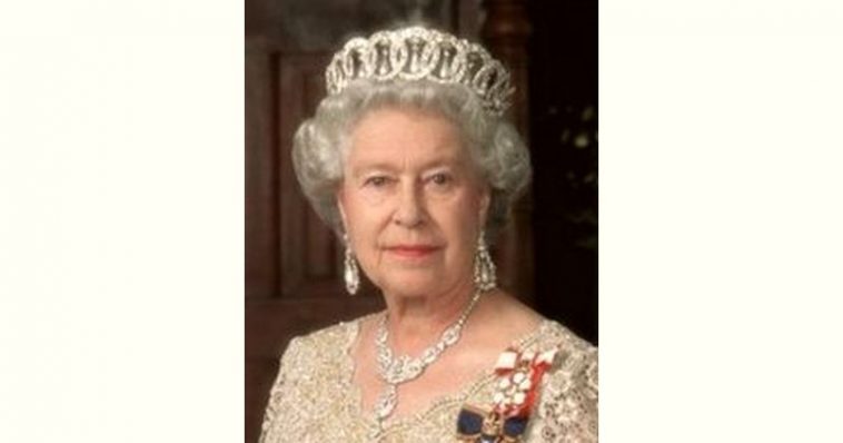 Elizabeth II Age and Birthday