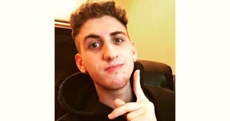 Faze Replays Age And Birthday BirthdayAge.com