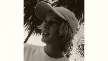 Flynn Curry Age and Birthday