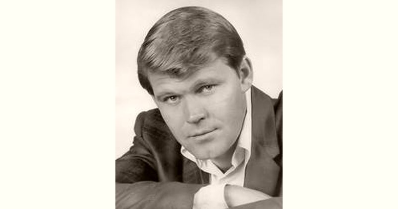 Glen Campbell Age and Birthday