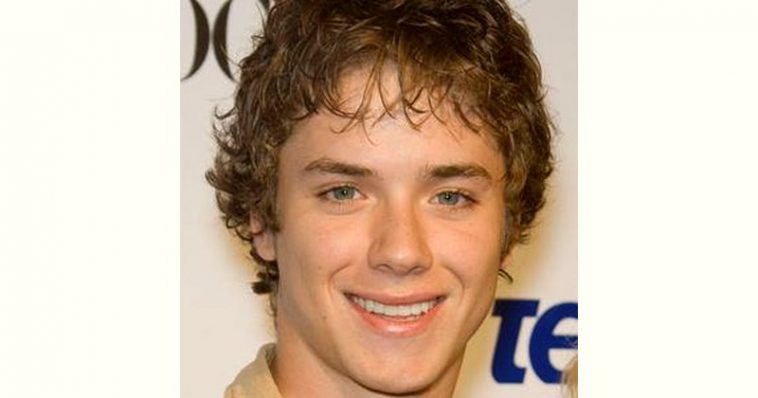 Jeremy Sumpter Age and Birthday