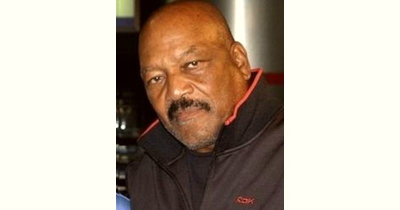 Jim Brown Age and Birthday