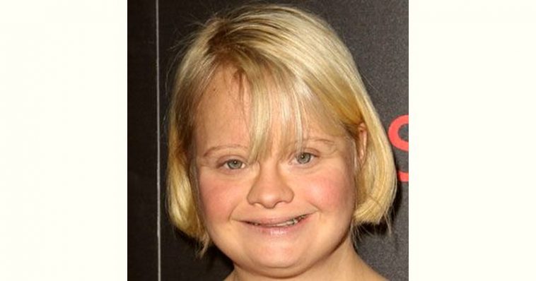Lauren Potter Age and Birthday