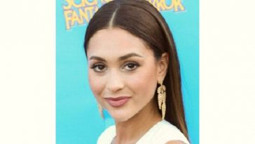 Lindsey Morgan Age and Birthday