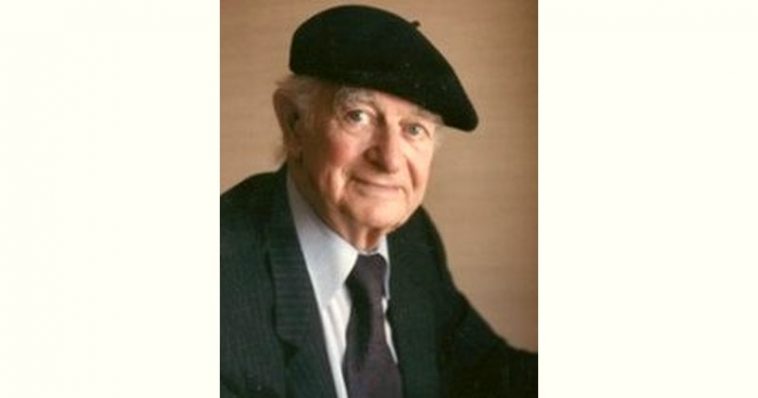 Linus Pauling Age and Birthday