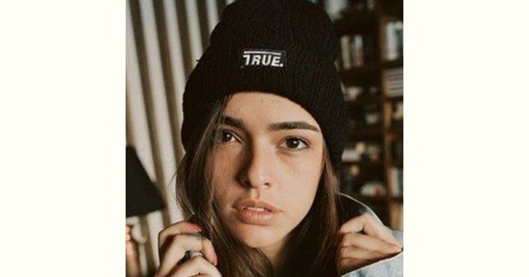 Lucy Vives Age and Birthday