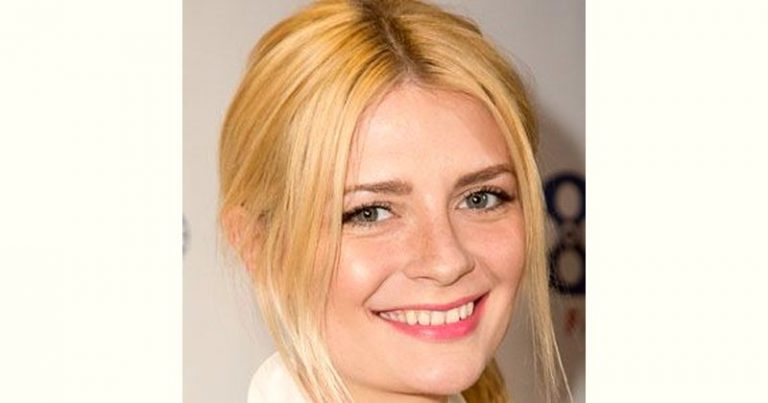 Mischa Barton Age And Birthday BirthdayAge.com