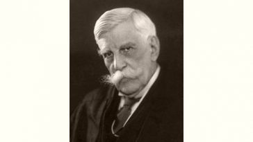 Oliver Wendell Holmes Jr Age and Birthday