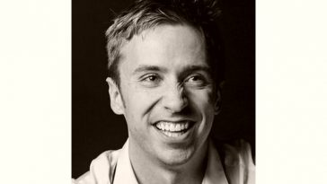 Peter Hollens Age and Birthday