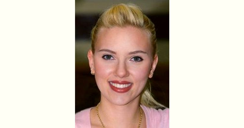 Scarlett Johansson Age and Birthday