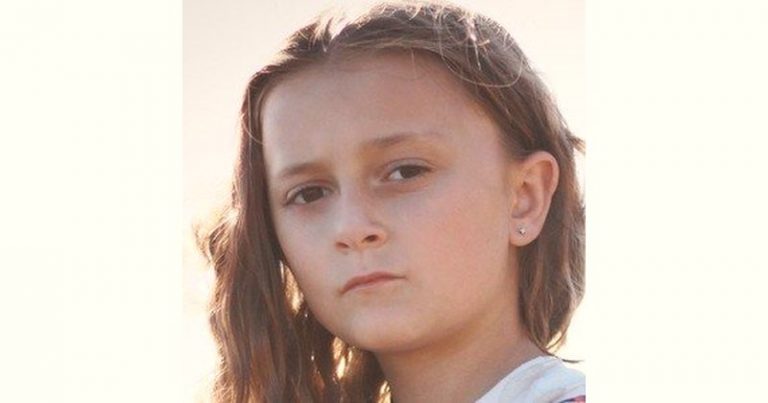 Sophie Ferguson Age And Birthday BirthdayAge.com