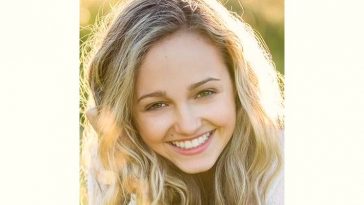 Sophie Reynolds Age and Birthday