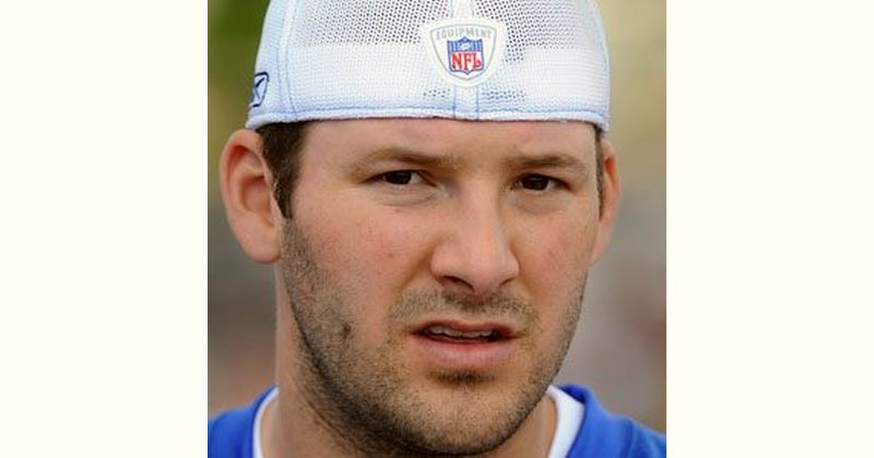 Tony Romo Age and Birthday