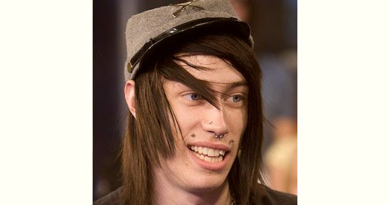Trace Cyrus Age and Birthday