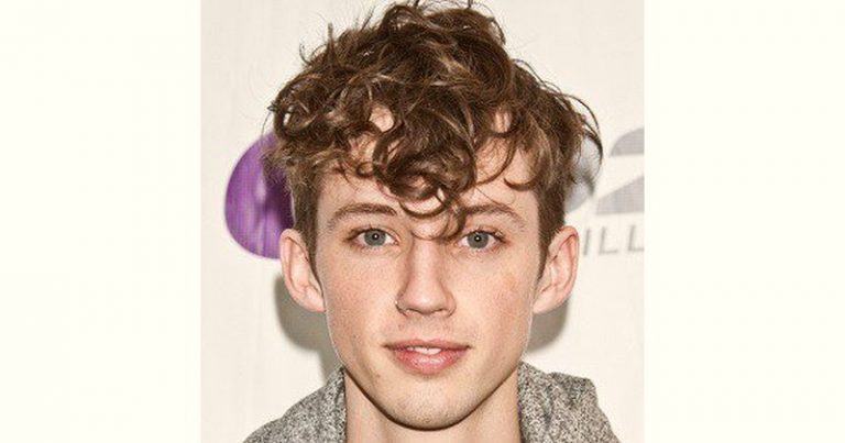 Troye Sivan Age And Birthday BirthdayAge.com