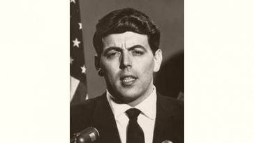 Vaughn Meader Age and Birthday